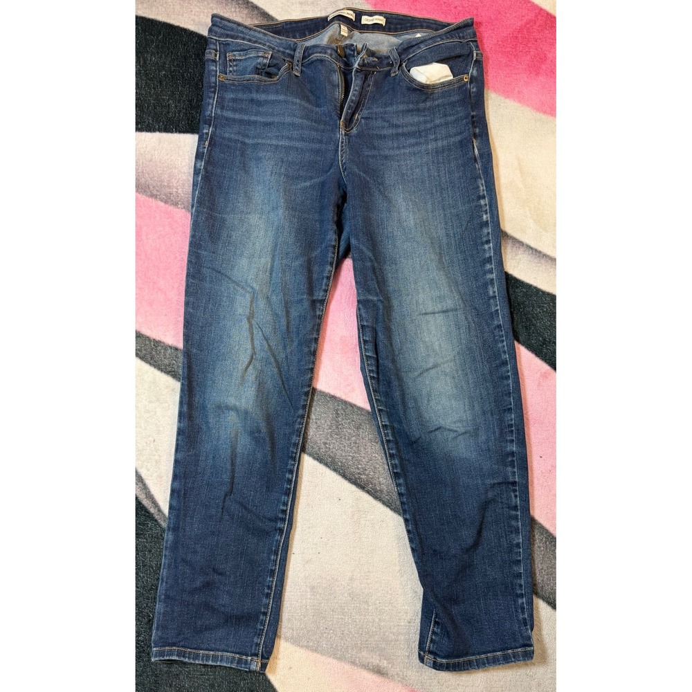 Calvin Klein Jeans Womens Size 10 Cropped Skinny Medium Wash Denim Blue Jeans